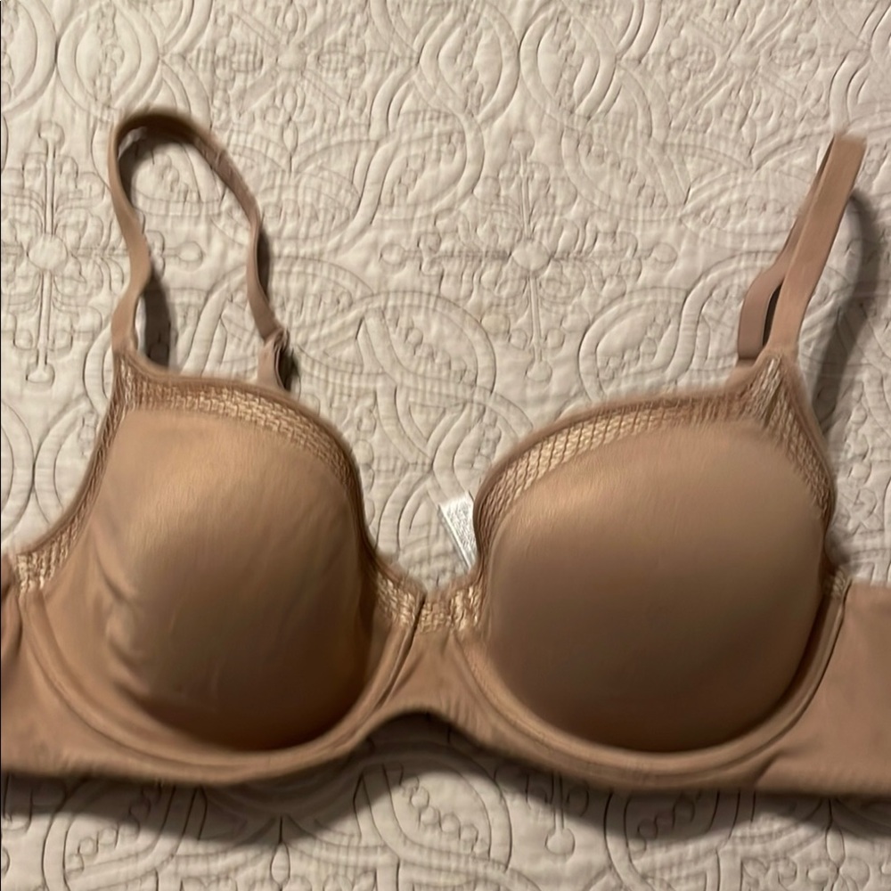Victoria's Secret Beige body by Victoria Demi lined 36c